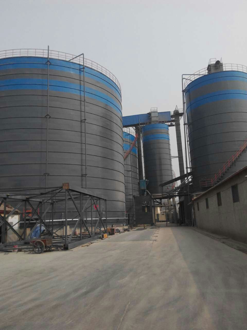 千家镇粉煤灰储存库基础怎么建造